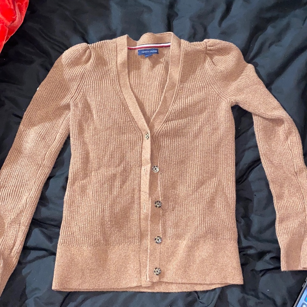 Vintage Tommy Hilfiger Sweater; barely used